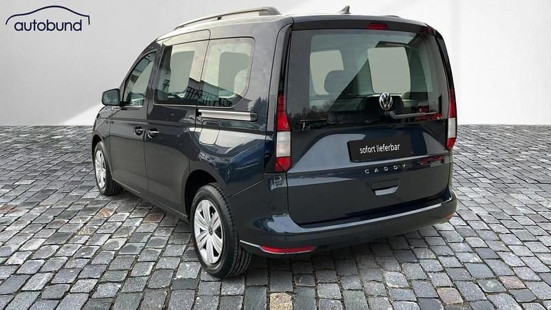 Neu VW Caddy 116 PS (85 kW) 2025 Blau Van / Kleinbus
