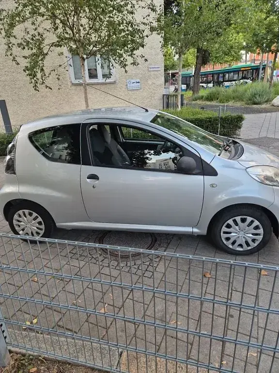Gebraucht Citroën C1 68 PS (50 kW) 2012 Kleinwagen