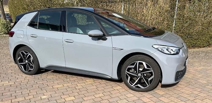 Gebraucht VW ID.3 Pro 106 kW (145 PS) 2022 Grau Kleinwagen