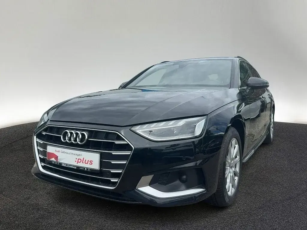 Gebraucht Audi A4 Advanced 163 PS (119 kW) 2024 Brillantschwarz Kombi