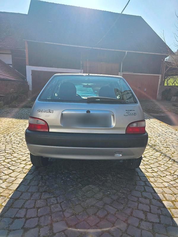 Gebraucht Citroën Saxo 59 PS (43 kW) 2001 Silber Kleinwagen
