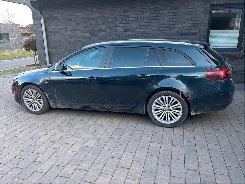 Gebraucht Opel Insignia 140 PS (102 kW) 2015 Grün Kombi