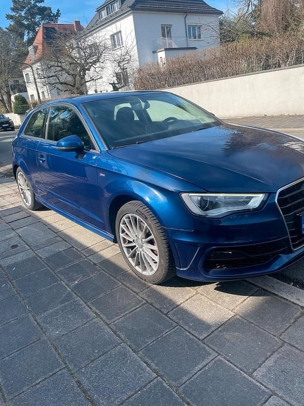 Gebraucht Audi A3 S-Line 150 PS (110 kW) 2013 Blau Limousine