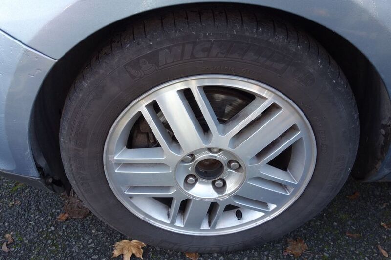 Gebraucht Ford Focus Ghia 136 PS (100 kW) 2005 Tonic Kombi