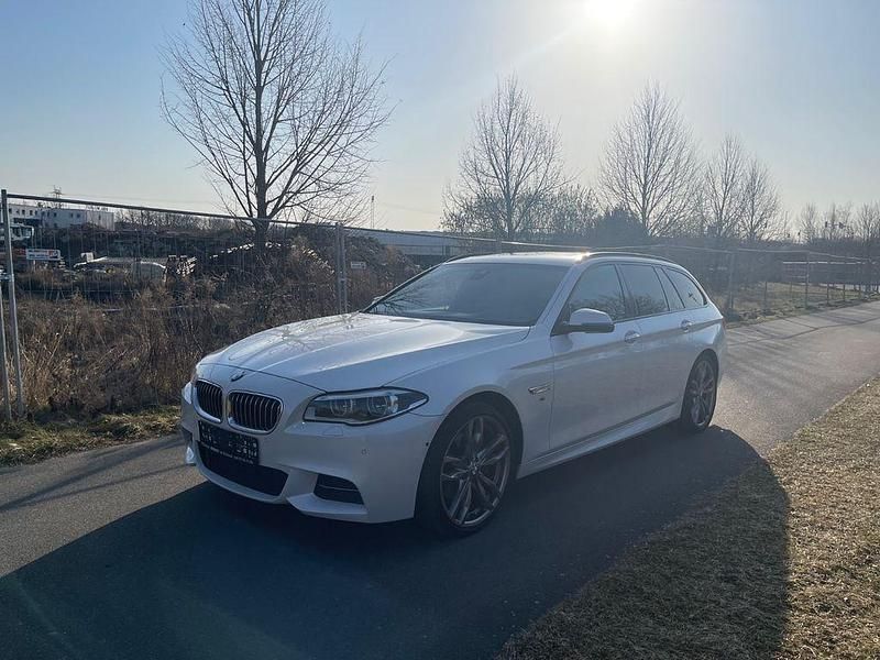Gebraucht BMW 535 M Sport 360 PS (264 kW) 2015 Sonderlackierung Kombi