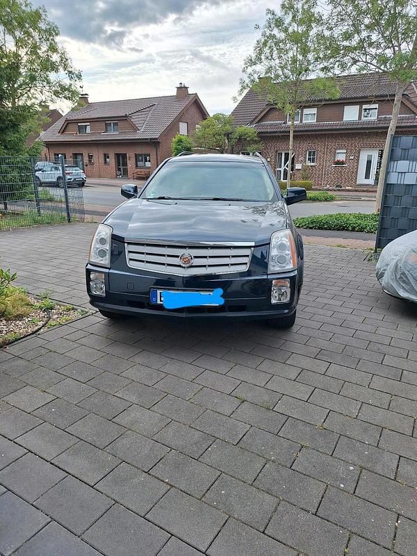 Blau Gebraucht 2008 Cadillac SRX SUV | 3.000 € - Bild 1/4