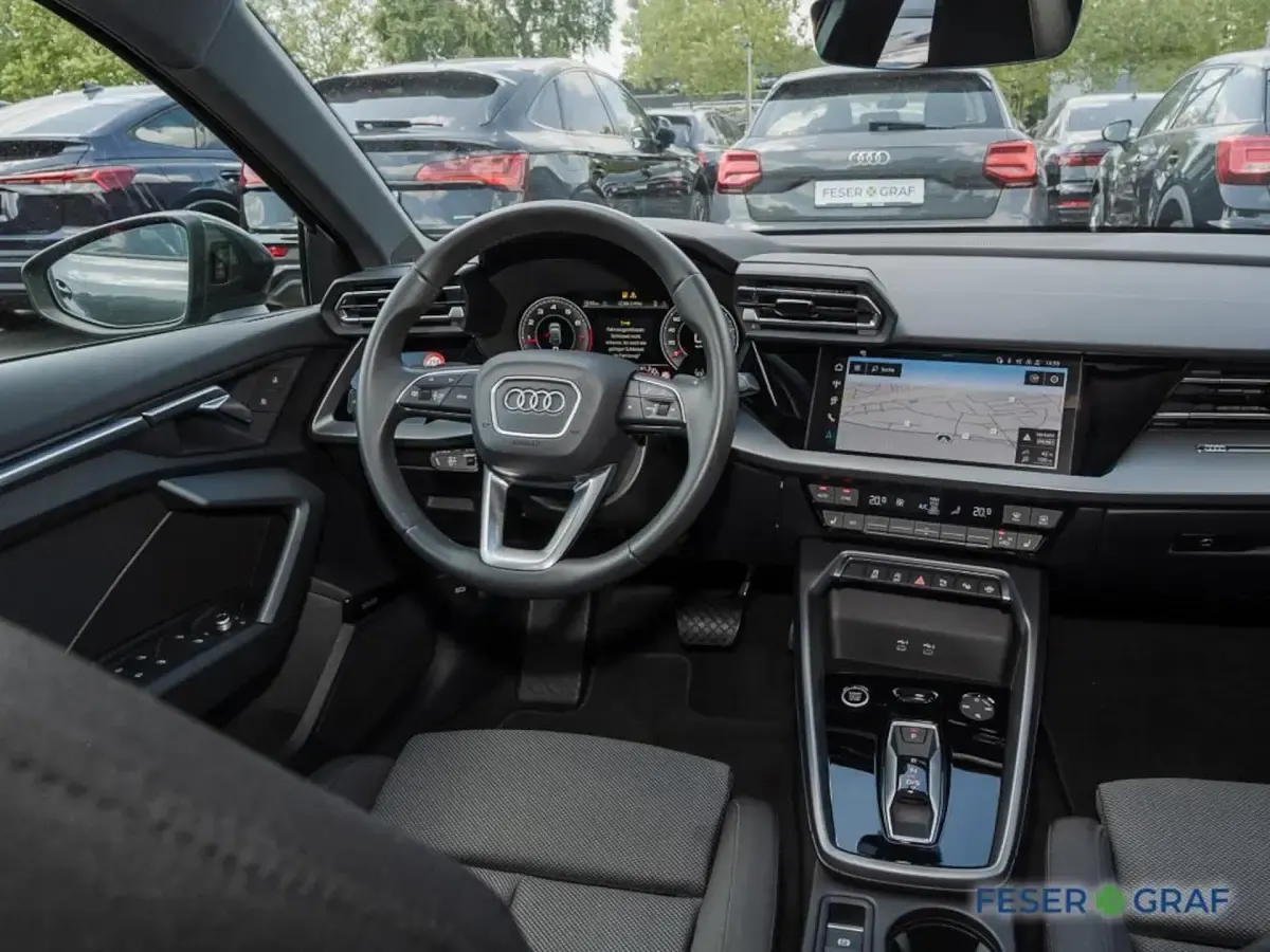 Gebraucht Audi A3 S-Line 150 PS (110 kW) 2025 Daytonagrau perleffekt Limousine