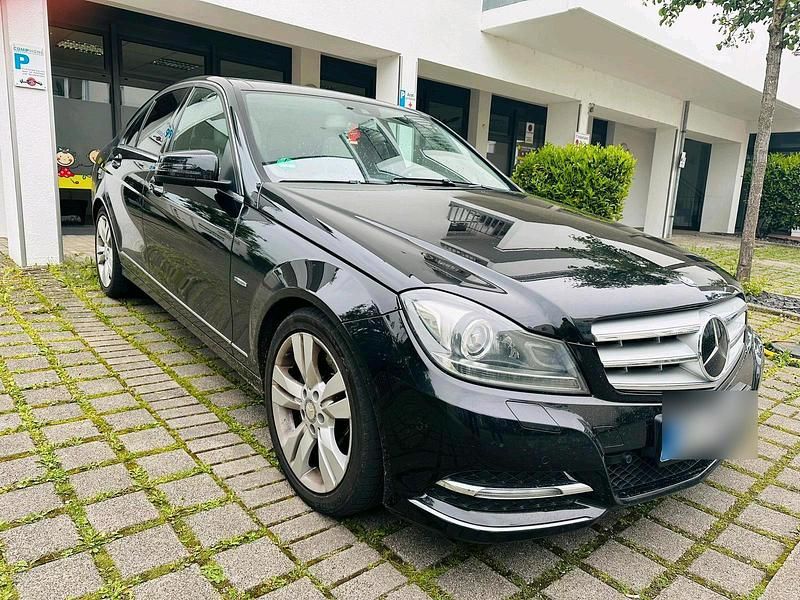Gebraucht Mercedes C350 306 PS (225 kW) 2011 Schwarz Limousine