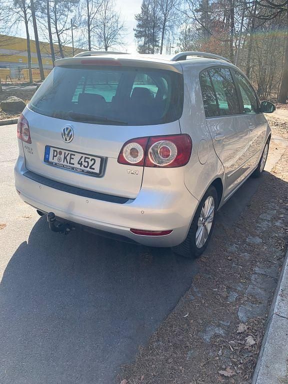 Gebraucht VW Golf Plus Cross Style 105 PS (77 kW) 2011 Silber Van / Kleinbus
