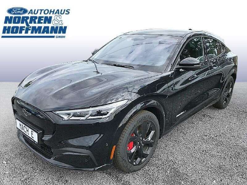 Absolute black Gebraucht 2023 Ford Mustang Mach-E Premium SUV | 42.980 € (Fairer Preis) - Bild 1/4