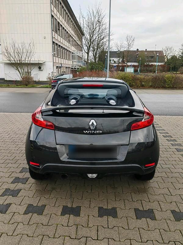 Second-hand Renault Wind 100 CP (73 kW) 2010 Negru Cabrio