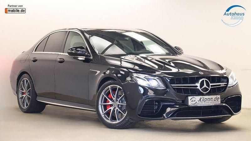 Schwarz Gebraucht 2017 Mercedes E63S AMG AMG Limousine | 57.999 € (Etwas zu teuer) - Bild 1/4