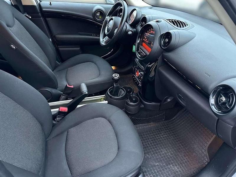 Gebraucht Mini Cooper 122 PS (89 kW) 2014 Light white Kleinwagen