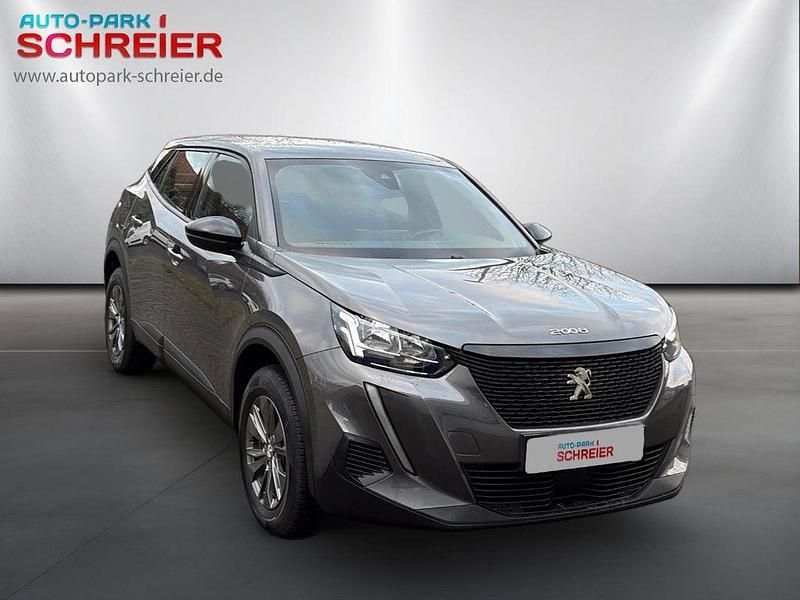 Gebraucht Peugeot 2008 Active 131 PS (96 kW) 2023 Grau SUV