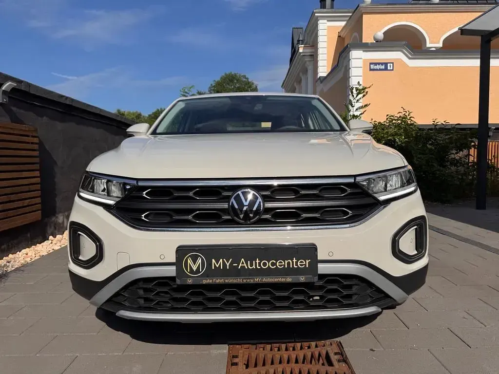 Gebraucht VW T-Roc 116 PS (85 kW) 2023 Grau SUV