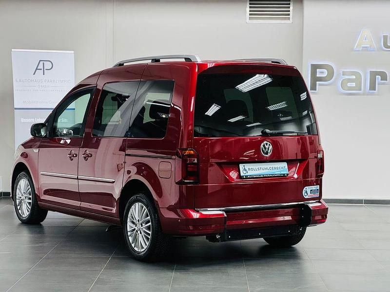 Gebraucht VW Caddy Highline 102 PS (75 kW) 2018 Rot Van / Kleinbus
