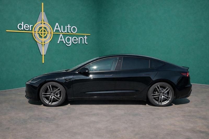 Gebraucht Tesla Model 3 Long Range AWD 366 kW (498 PS) 2024 Schwarz Limousine