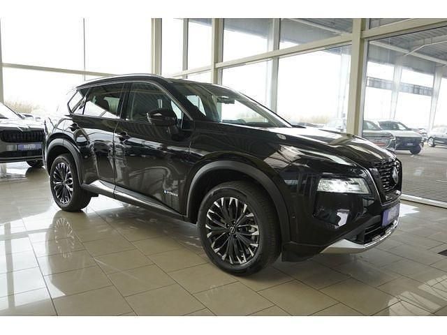 Pearl white Neu 2024 Nissan X-Trail Tekna SUV | 39.810 € - Bild 1/4