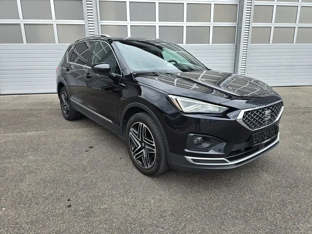 Gebraucht Seat Tarraco XCELLENCE 190 PS (139 kW) 2021 "deep" schwarz perleffekt SUV