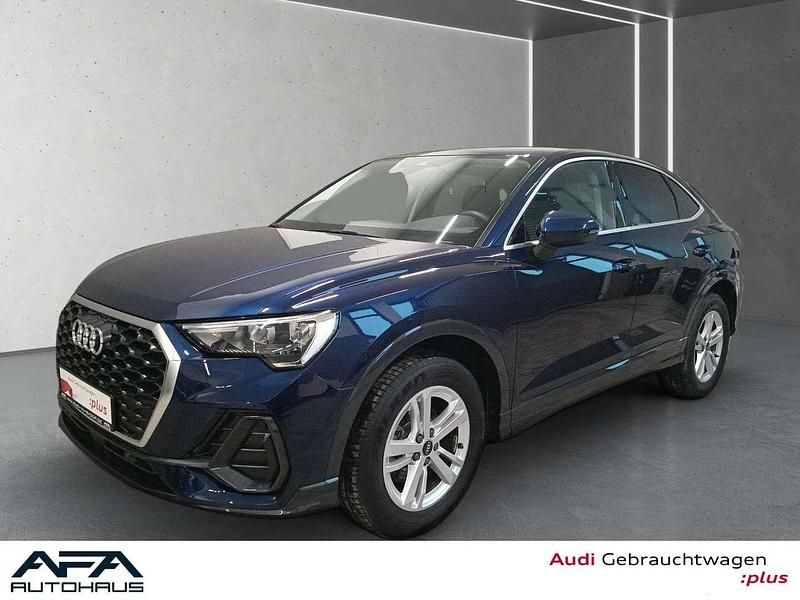 Gebraucht Audi Q3 Sportback Sport 150 PS (110 kW) 2024 Navarrablau metallic SUV