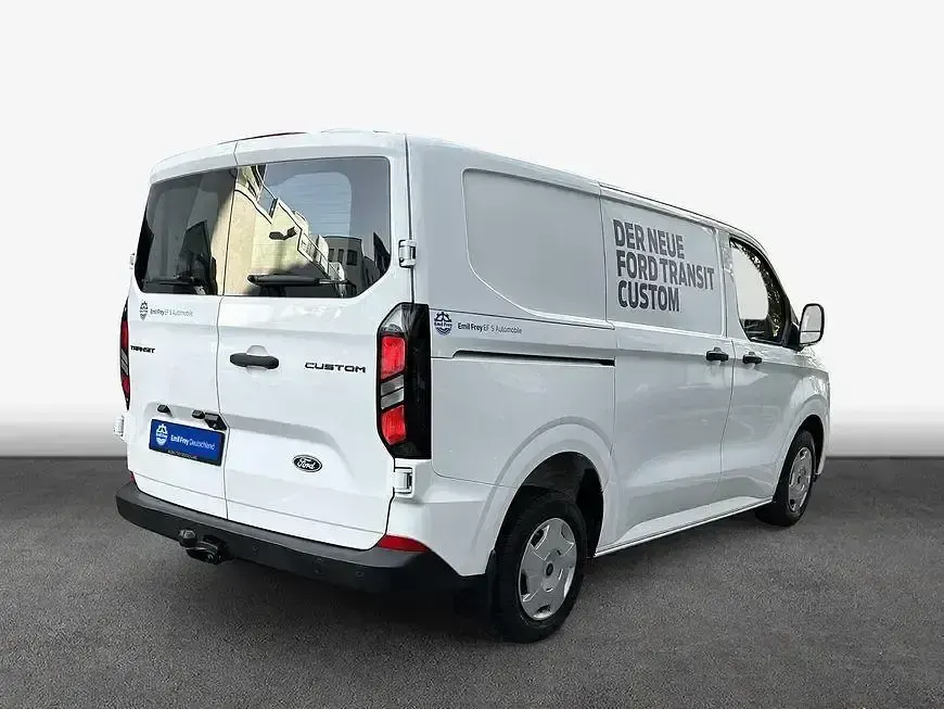 Gebraucht Ford 300 Trend 136 PS (100 kW) 2024 Weiß Pickup