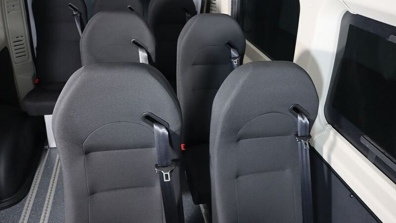 Neu Opel Movano 140 PS (102 kW) 2025 Weiß Van