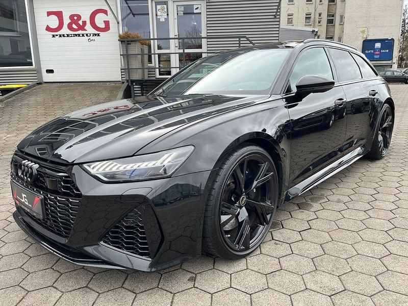 Mythosschwarz metallic Gebraucht 2022 Audi RS6 Sport Kombi | 79.899 € (Fairer Preis) - Bild 1/4
