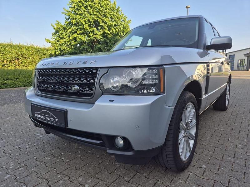 Silber Gebraucht 2011 Land Rover Range Rover Vogue SUV | 13.500 € (Superpreis) - Bild 1/4