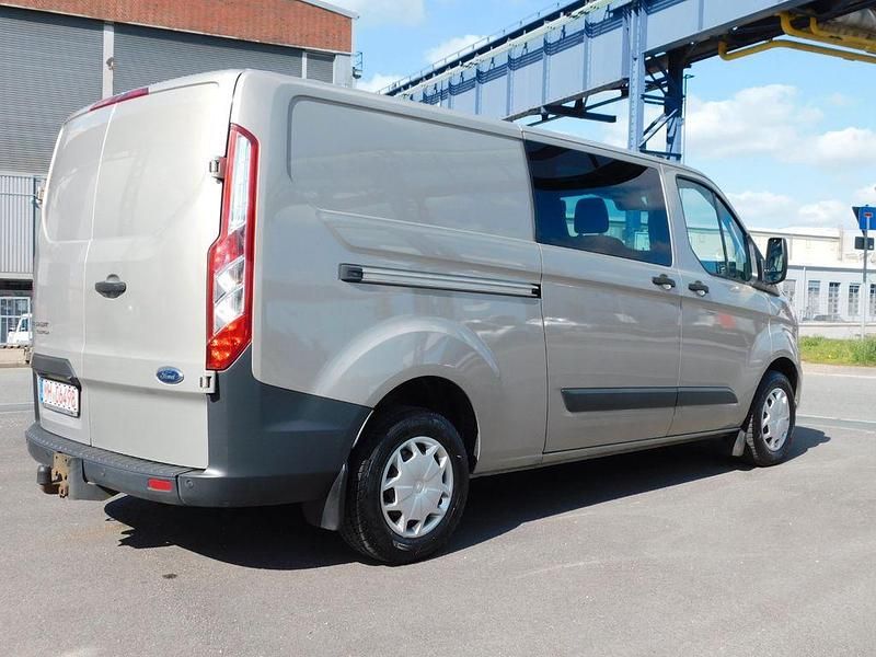 Gebraucht Ford Transit Custom Trend 170 PS (125 kW) 2016 Tectonic silver Van / Kleinbus