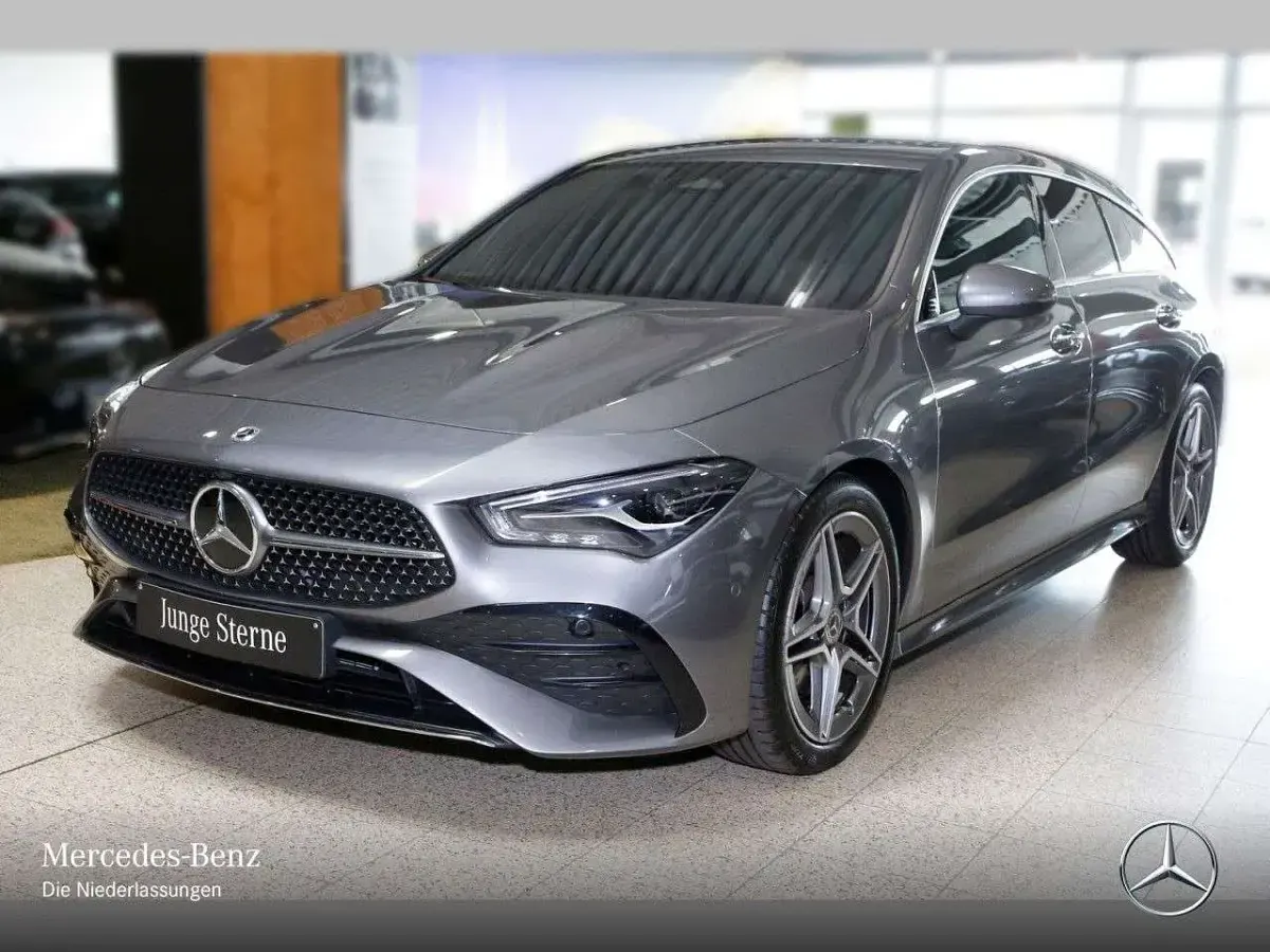 Gebraucht Mercedes CLA200 AMG 163 PS (119 kW) 2025 Mountain grau Kombi