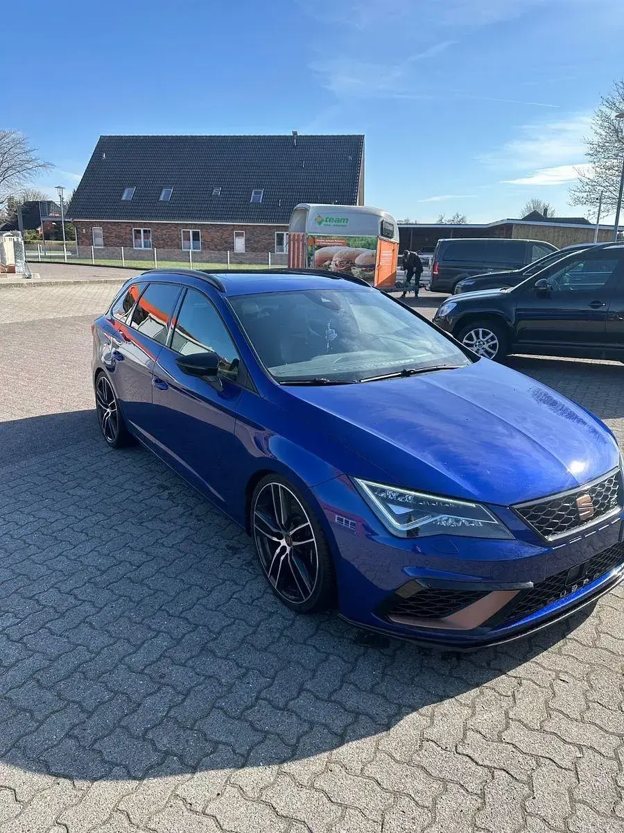 Gebraucht Seat Leon CUPRA 380 PS (279 kW) 2019 Blau Kombi