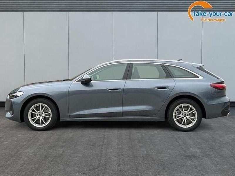 Second-hand Audi A5 Sport 204 CP (150 kW) 2025 Albastru Break