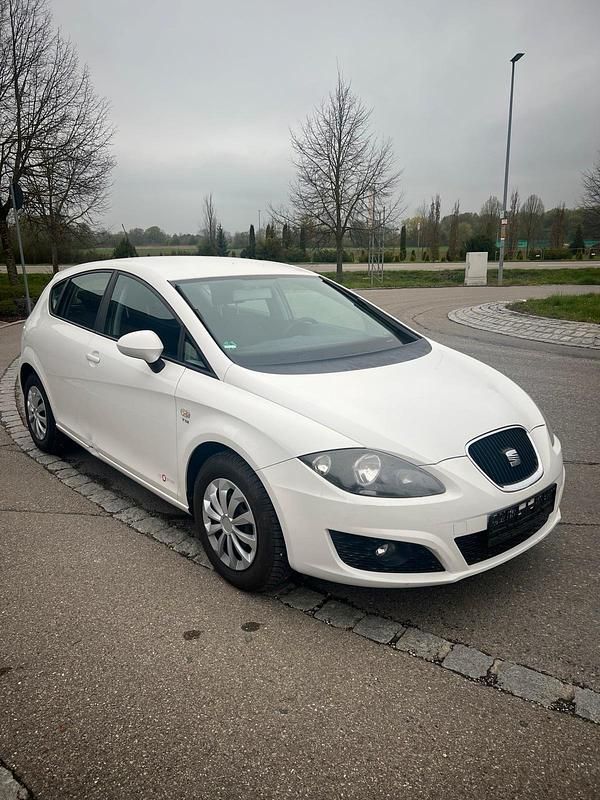 Gebraucht Seat Leon 105 PS (77 kW) 2012 Limousine