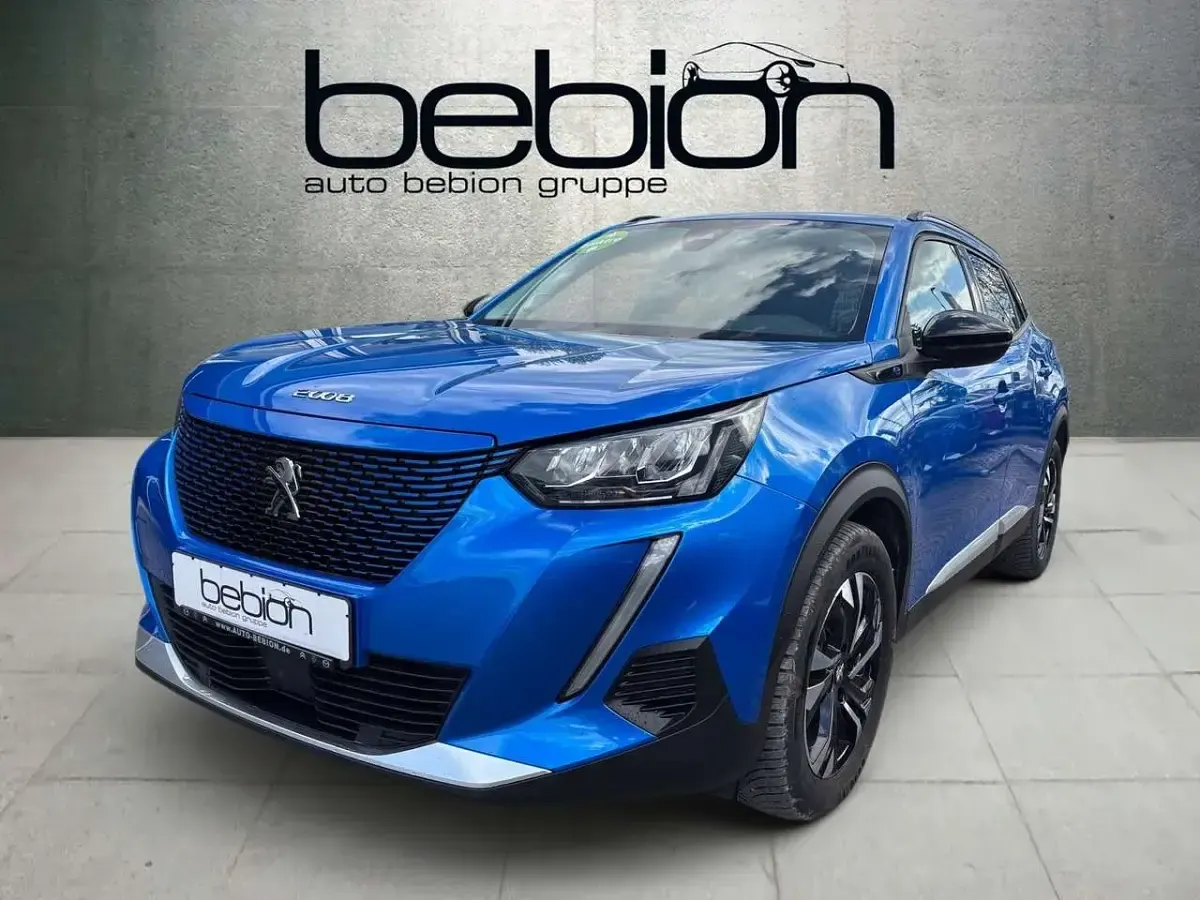 Gebraucht Peugeot e-2008 Allure 100 kW (136 PS) 2022 SUV