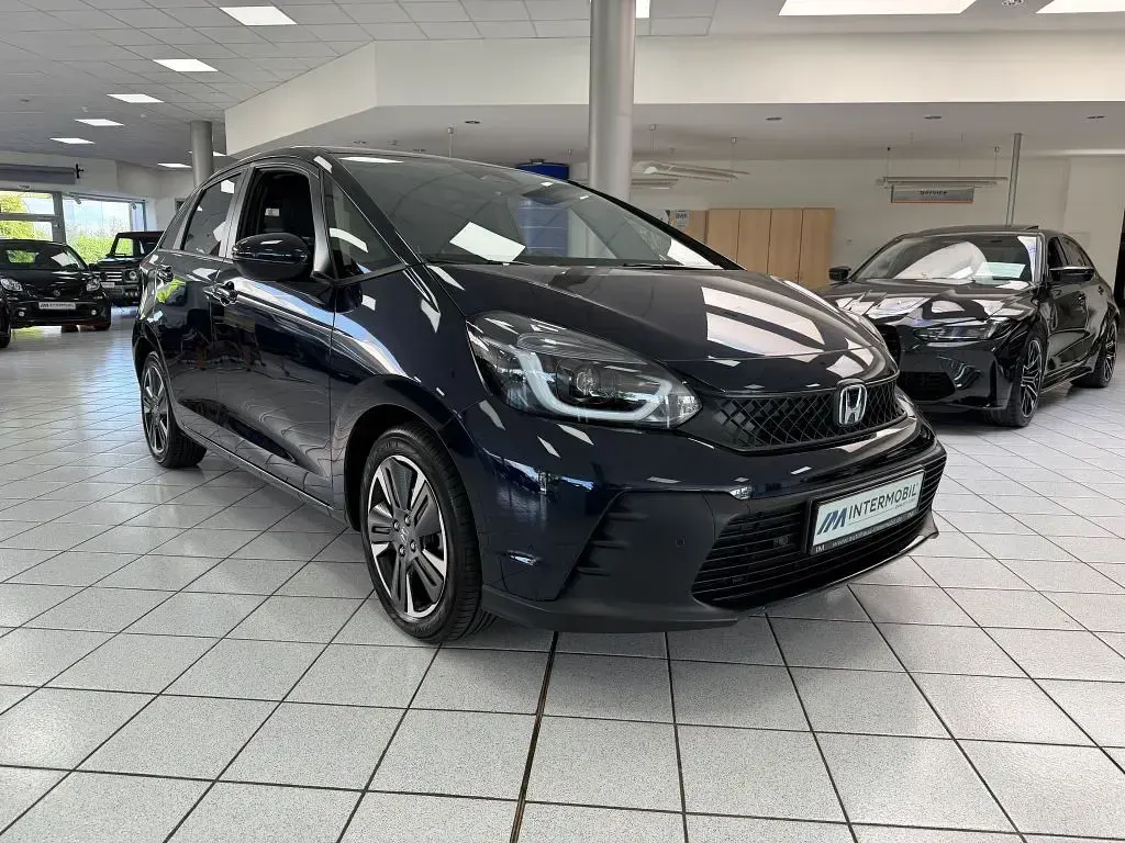 Gebraucht Honda Jazz Advance 107 PS (78 kW) 2024 Midnight blue beam m Kleinwagen