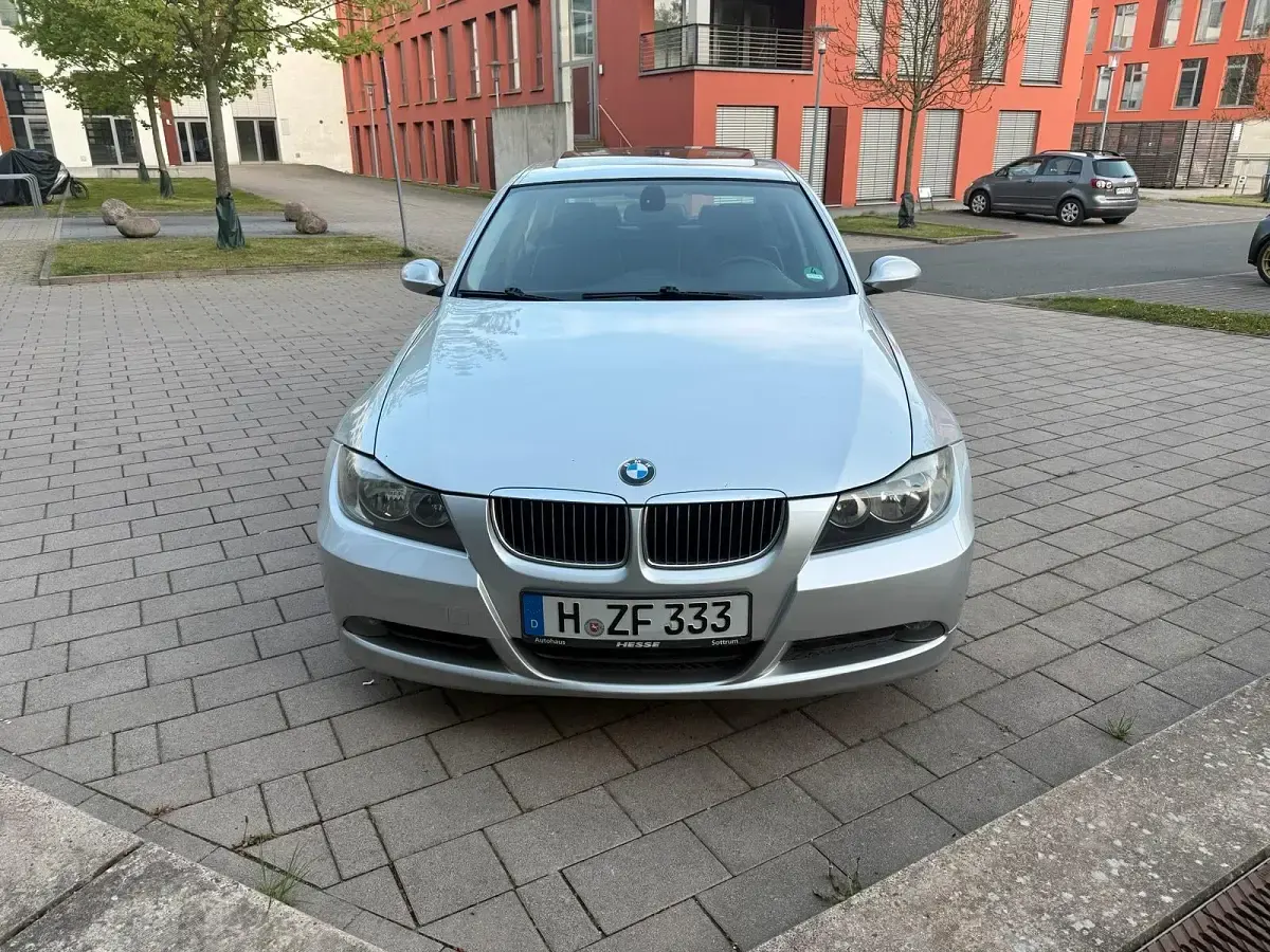 Używany BMW 325 198 KM (145 kW) 2008 Szary Sedan/Limuzyna