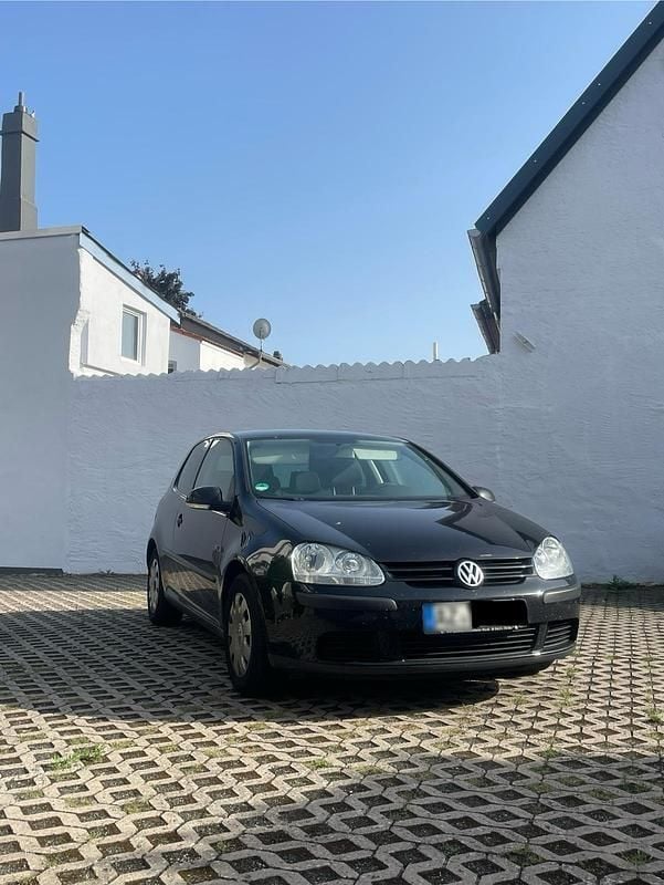 Gebraucht VW Golf V 90 PS (66 kW) 2005 Kleinwagen