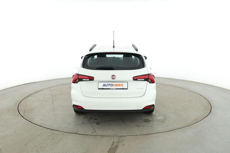 Gebraucht Fiat Tipo Pop 95 PS (69 kW) 2018 Weiß Kombi