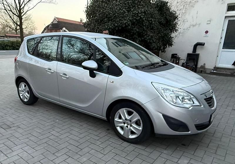 Gebraucht Opel Meriva 120 PS (88 kW) 2011 Grau Van / Kleinbus