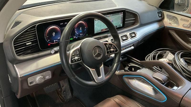 Gebraucht Mercedes GLE350 AMG 320 PS (235 kW) 2022 Polarweiss Coupé