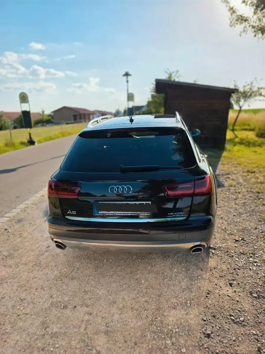 Gebraucht Audi A6 Allroad 320 PS (235 kW) 2015 Braun Kombi