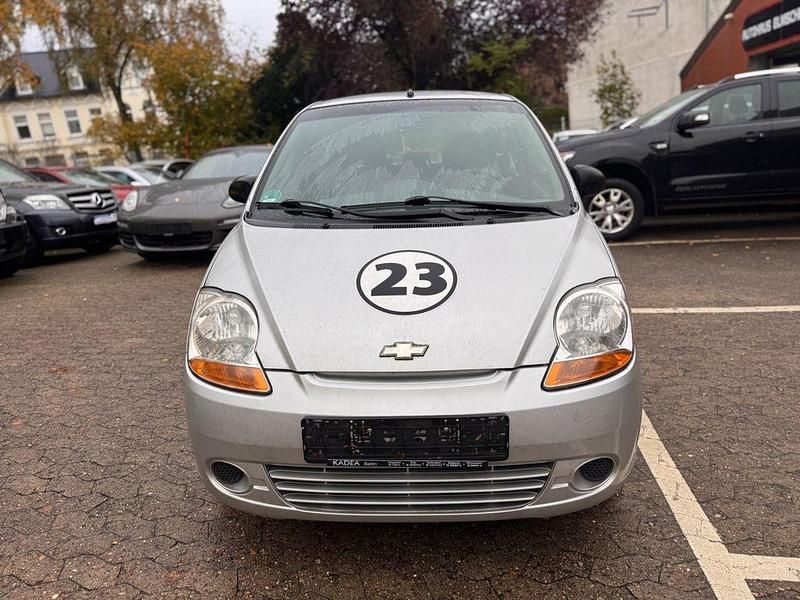 Gebraucht Chevrolet Matiz 52 PS (38 kW) 2009 Silber Kleinwagen