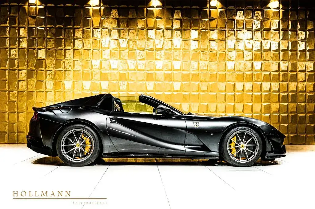 Neu Ferrari 812 799 PS (587 kW) 2026 Grigio ferro metallic Cabrio