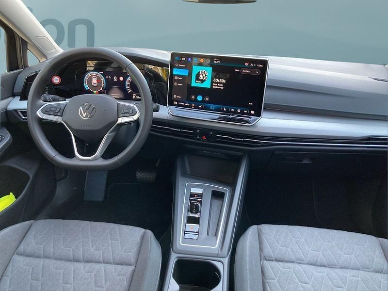 Gebraucht VW Golf VIII 116 PS (85 kW) 2024 Schwarz Kleinwagen