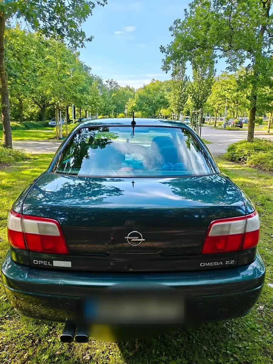 Gebraucht Opel Omega 144 PS (105 kW) 2002 Grün Limousine