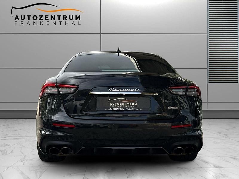 Gebraucht Maserati Ghibli 330 PS (242 kW) 2022 Grau Coupé