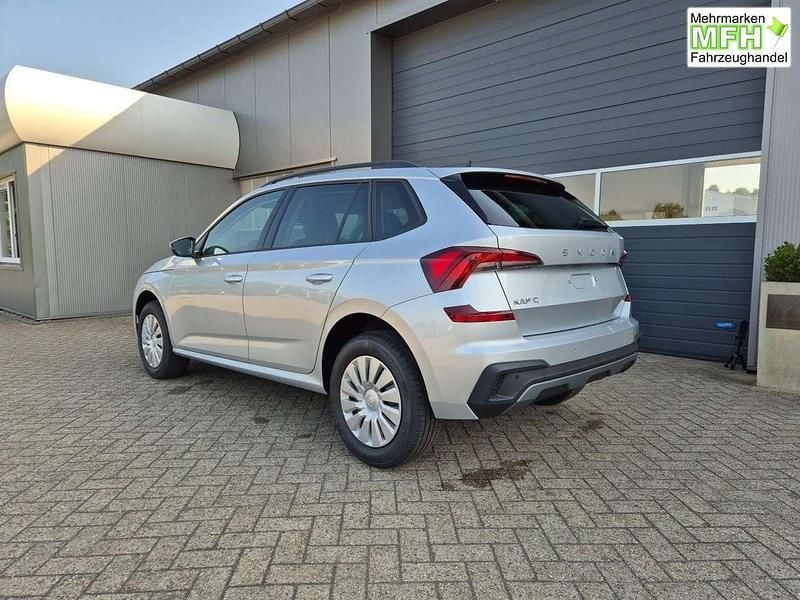 Neu Skoda Kamiq Selection 116 PS (85 kW) 2025 Brillantsilber metallic SUV