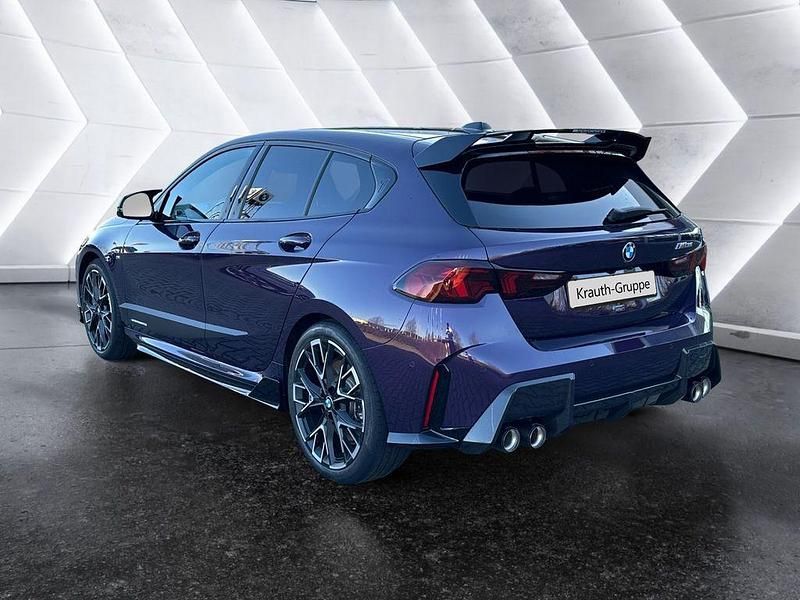 Gebraucht BMW M135 Performance 300 PS (220 kW) 2025 Violett Kleinwagen