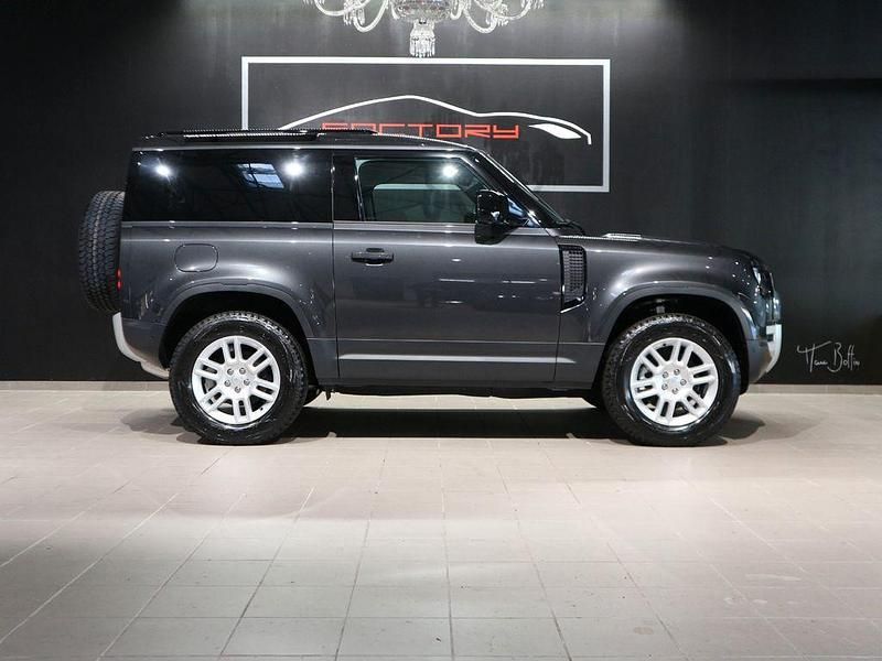 Neu Land Rover Defender S 200 PS (147 kW) 2026 Grau SUV