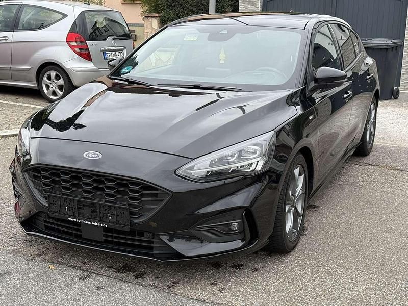 Gebraucht 2020 Ford Focus ST-Line X Limousine | 16.400 € (Fairer Preis) - Bild 1/4
